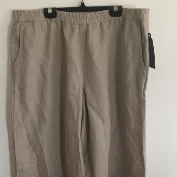 Tan Elastic Waistband Capris for Casual Comfort 100 percent linen - Picture 1 of 9